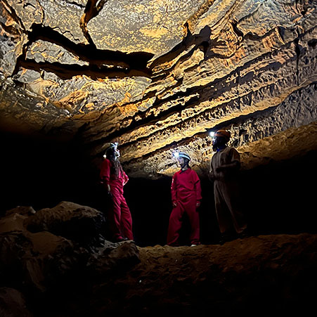 Uña Aventura | Espeleología | Cueva del Tío manolo