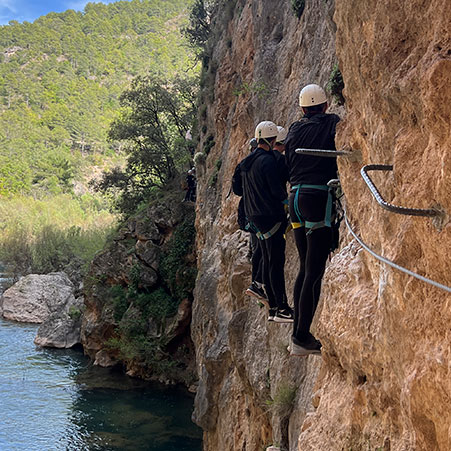 Uña Aventura | Vías Ferratas | Vía Ferrata del Ventano