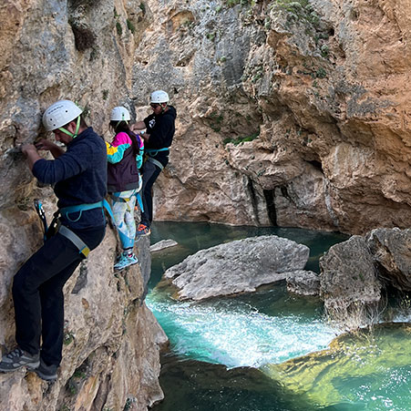 Uña Aventura | Vías Ferratas | Ferrata del Ventano del Diablo