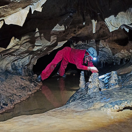 Uña Aventura | Espeleología Tío Manolo