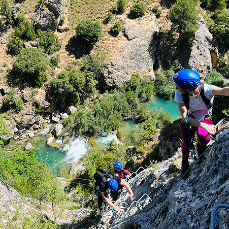 Uña Aventura | Vías Ferratas | Ferrata del Ventano