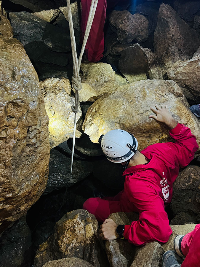 Cueva del Tío Manolo (Uña)
