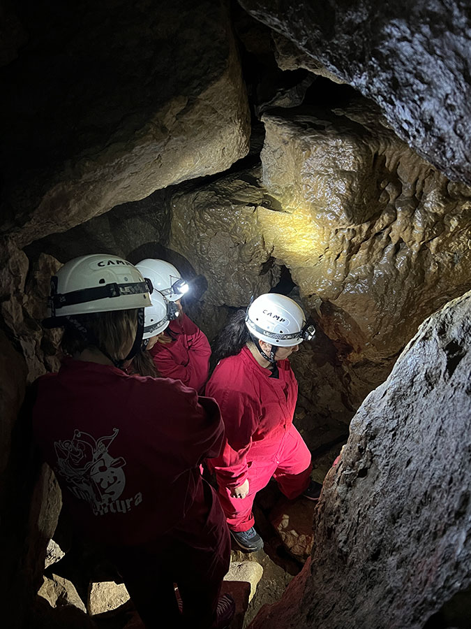 Cueva del Tío Manolo (Uña)