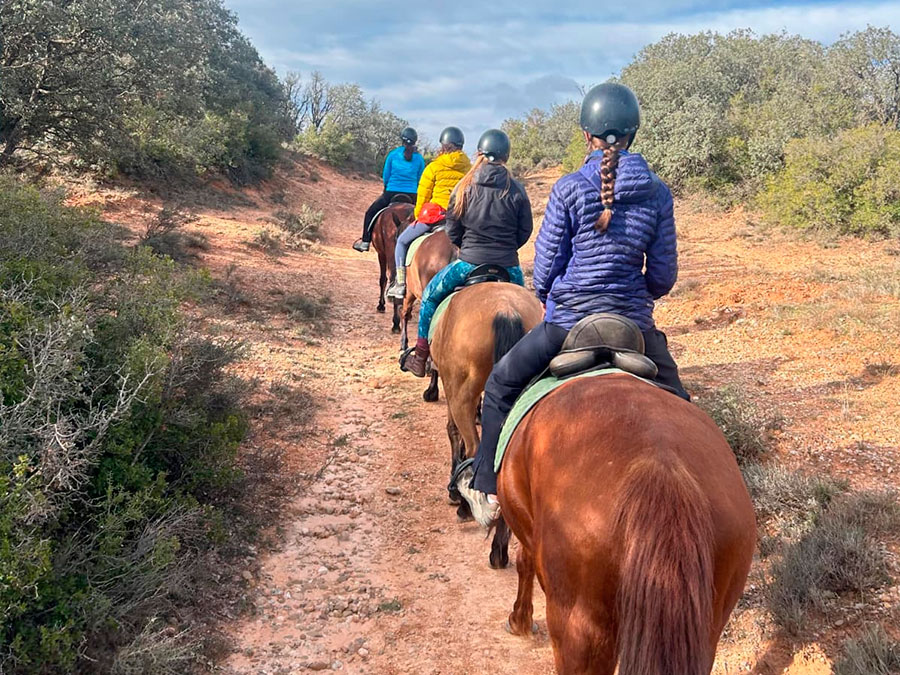 Rutas a Caballo (Cuenca) Uña Aventura