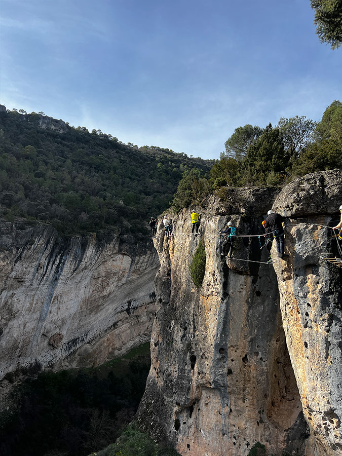 Vía Ferrata de Priego (Cuenca) Uña Aventura