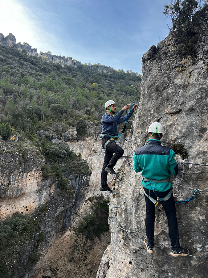 Vía Ferrata de Priego (Cuenca) Uña Aventura