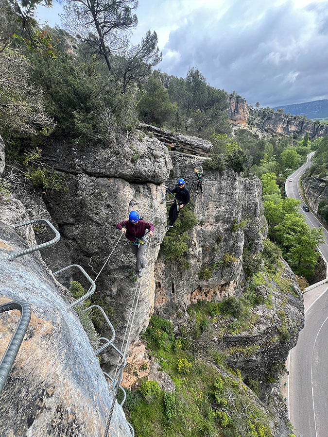 Vía Ferrata de Priego (Cuenca) Uña Aventura